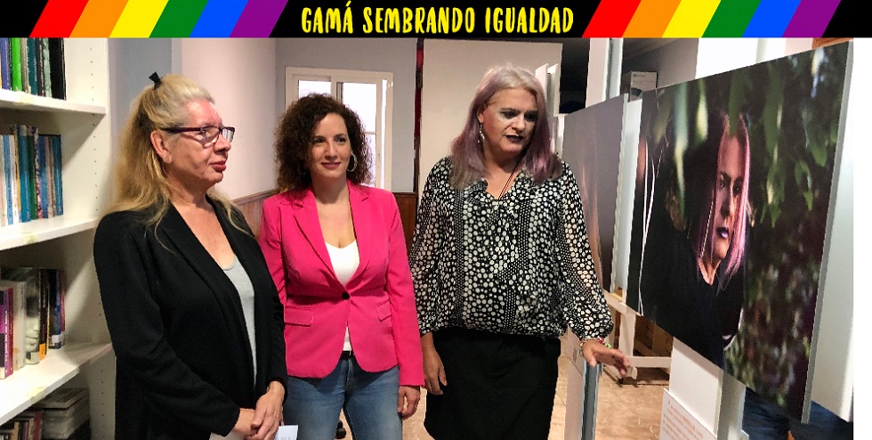 Exposición Fotografica Mujeres que desean a Mujeres