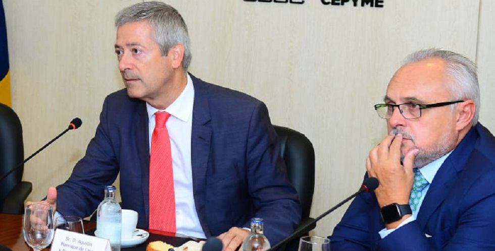 El Presidente y Secretario de la Confederación Canaria de Empresarios