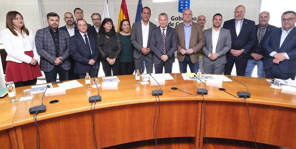 Franquis en su reunión con todos los Cabildos