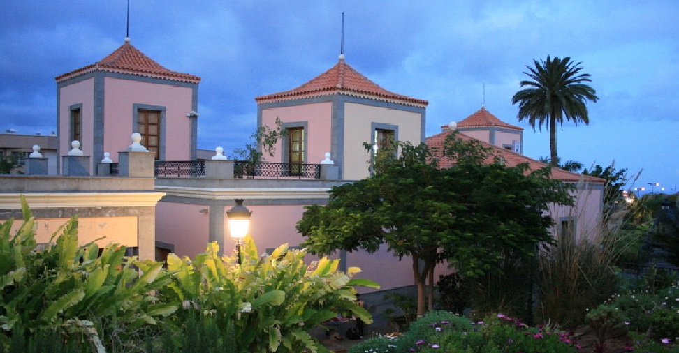Biblioteca Saulo Torón en Arnao-Telde