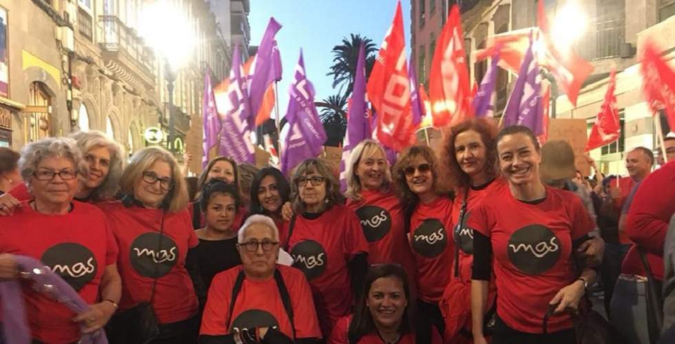 Feministas Mujeres Activas por la Sociedad en Manifestación contra violencia Machista (GC)