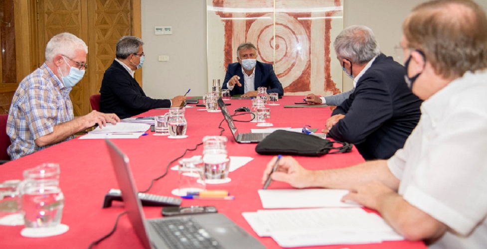 Angel Victor Torres preside Comité Gestión Crisis Covid19